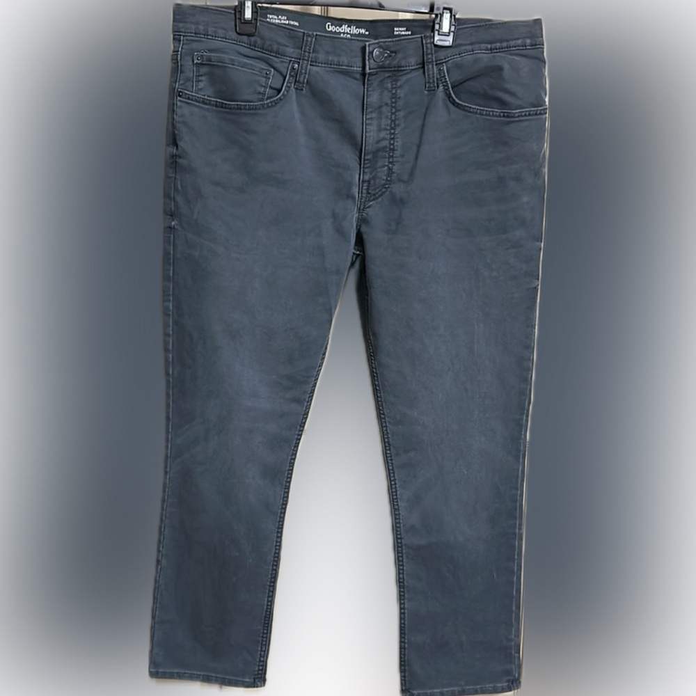 New with tag men’s denim